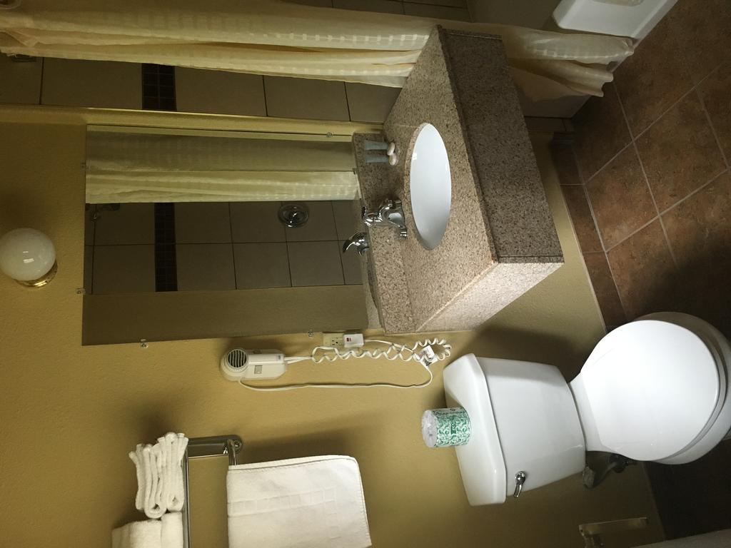 Sundial Lodge Redding Ngoại thất bức ảnh