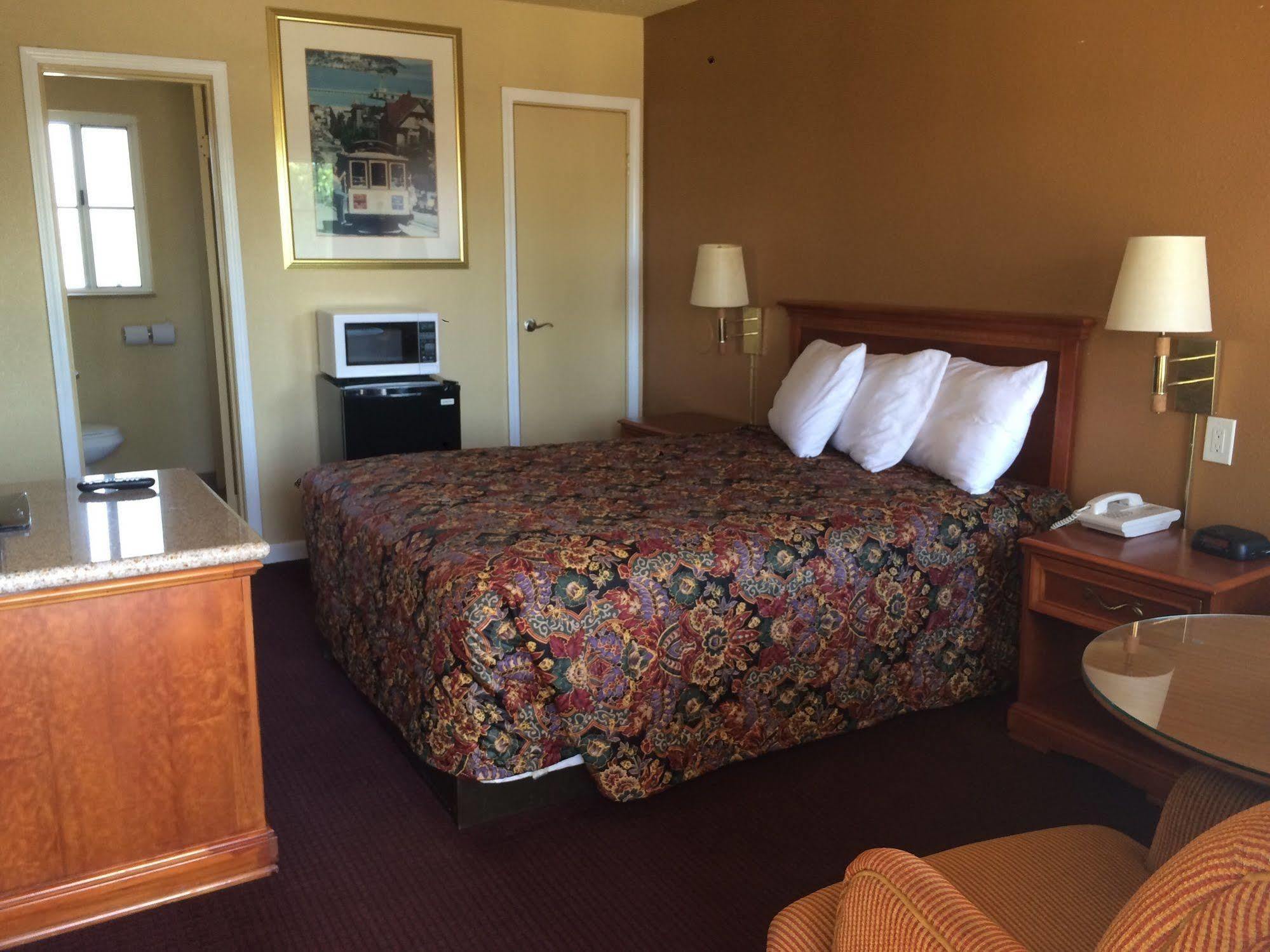Sundial Lodge Redding Ngoại thất bức ảnh
